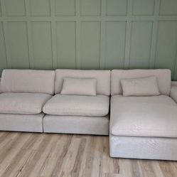 OM• $38 Initial • Brand New Elyza 3 Piece Sectional With Chaise 