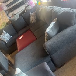 Brand new sectional $1200