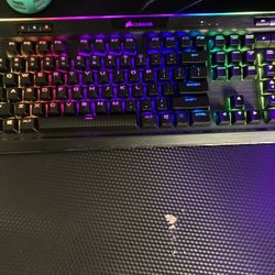 Corsair K95 Keyboard