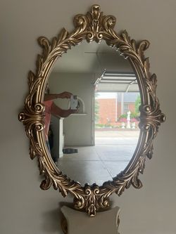 Italian mirror and pedestal