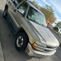 2002 Chevrolet Tahoe