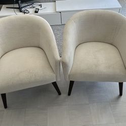 2 Sofa Chairs / Accent Chairs