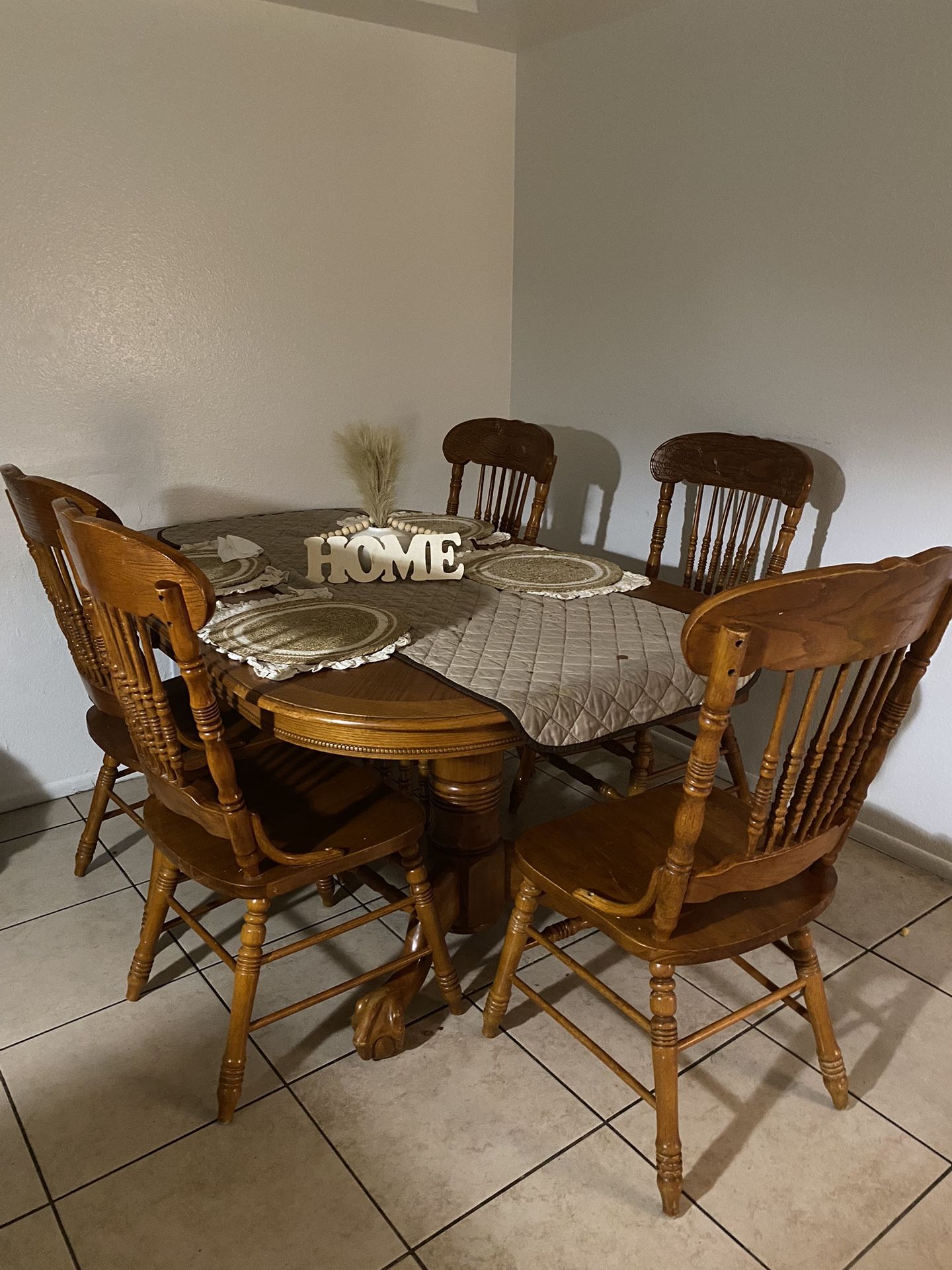 Wood Kitchen Dining Table w/  Chairs 