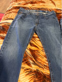 Ariat W40 x L32