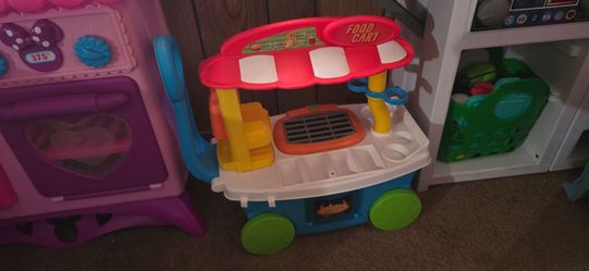 Food cart toy