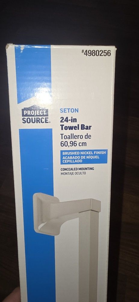 Project Source Seton 24-in Brushed Nickel Wall mount Single Towel Bar $10 OBO