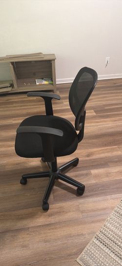 Black Office Chair (Moving Sale)