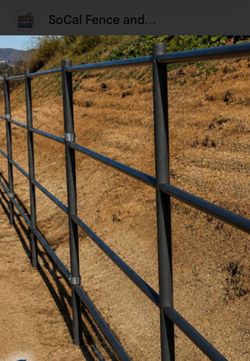 Horse pipe panels