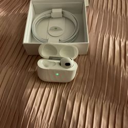 AirPods With MagSafe Charging Case 3rd Generation 