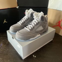 Jordan 5 Wolf Grey SIZE 9