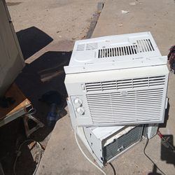 GE 5000 BTU Window Unit Working 