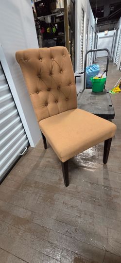 Tufted Chair