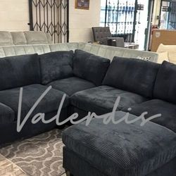 Sectional Sofa 99x99x34H 