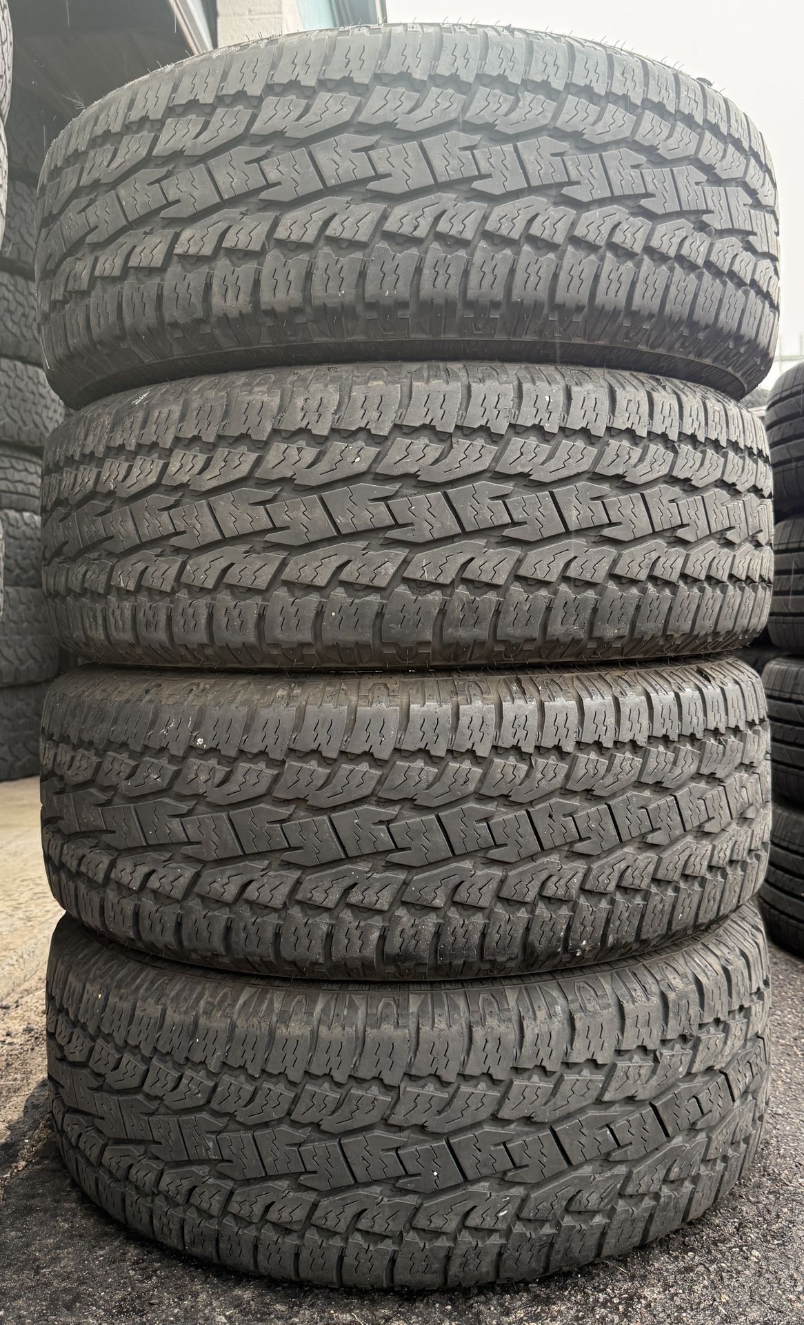 LT 245 75 16 Toyo