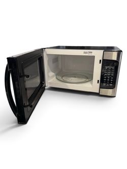 Hamilton Beach 1,000 watt Microwave