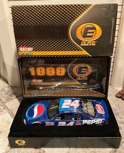 1999 Pepsi #24 Jeff Gordo1999 Pepsi #24 Jeff Gordon ELITE 1:24 Scale Diecast Car