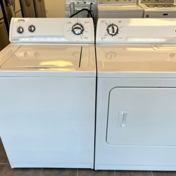 Whirlpool Washer And Electric Dryer Set