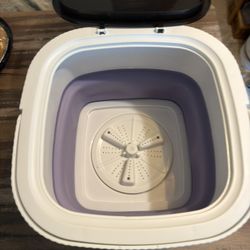 Small washing machine