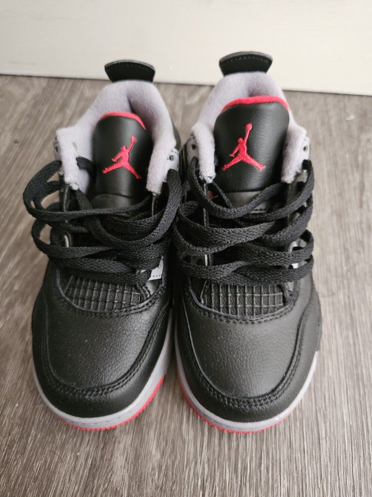 Jordan 4 Retro
Bred Reimagined (PS) 11c