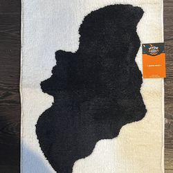 Target Hyde Eek Bat Halloween Bath Rug  Bathroom decor 17” x 24”