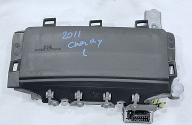 2011 Toyota Camry LH Driver Side Knee Bag 