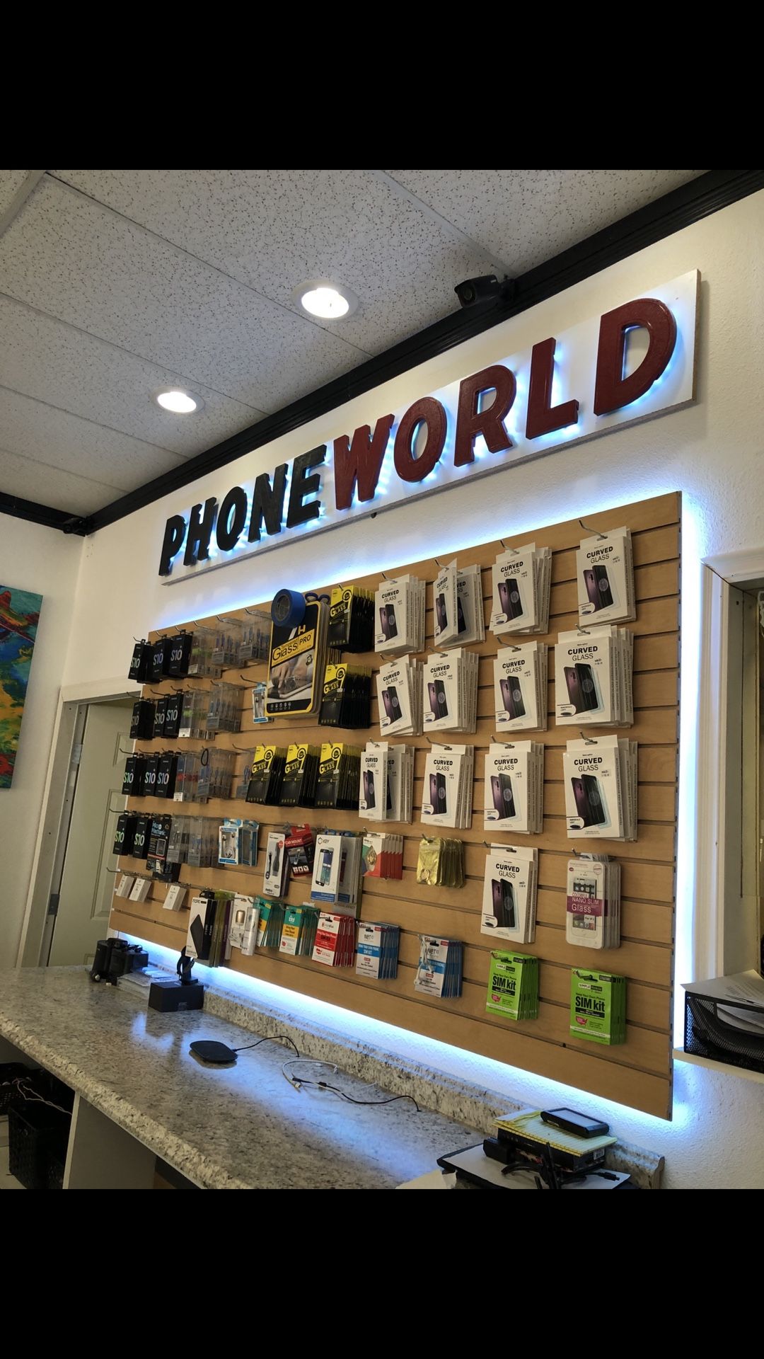 Free accessories at phoneworld Sahara! ðð°â
ð