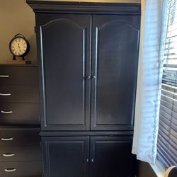 TV Cabinet And Dressers