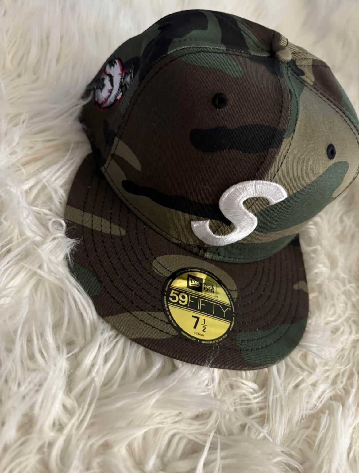 Supreme Hat