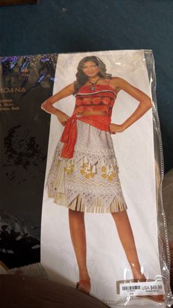 Disney Princess Moana Adult Costume