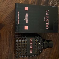 Valentino Born In Roma Intense 
