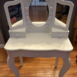 Kids Vanity