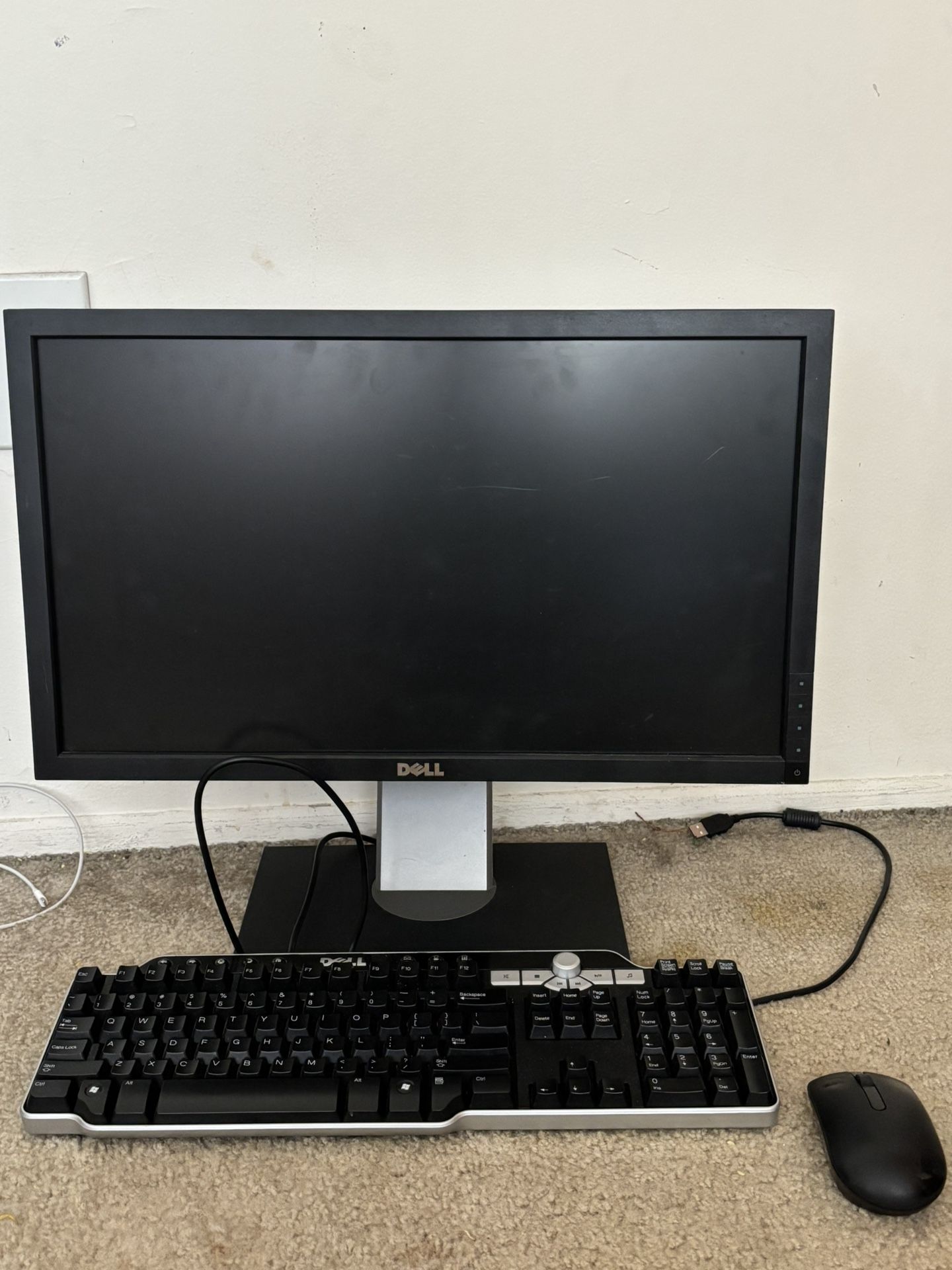 SALE! Dell Monitor+Keyboard+Mouse Combo Sale