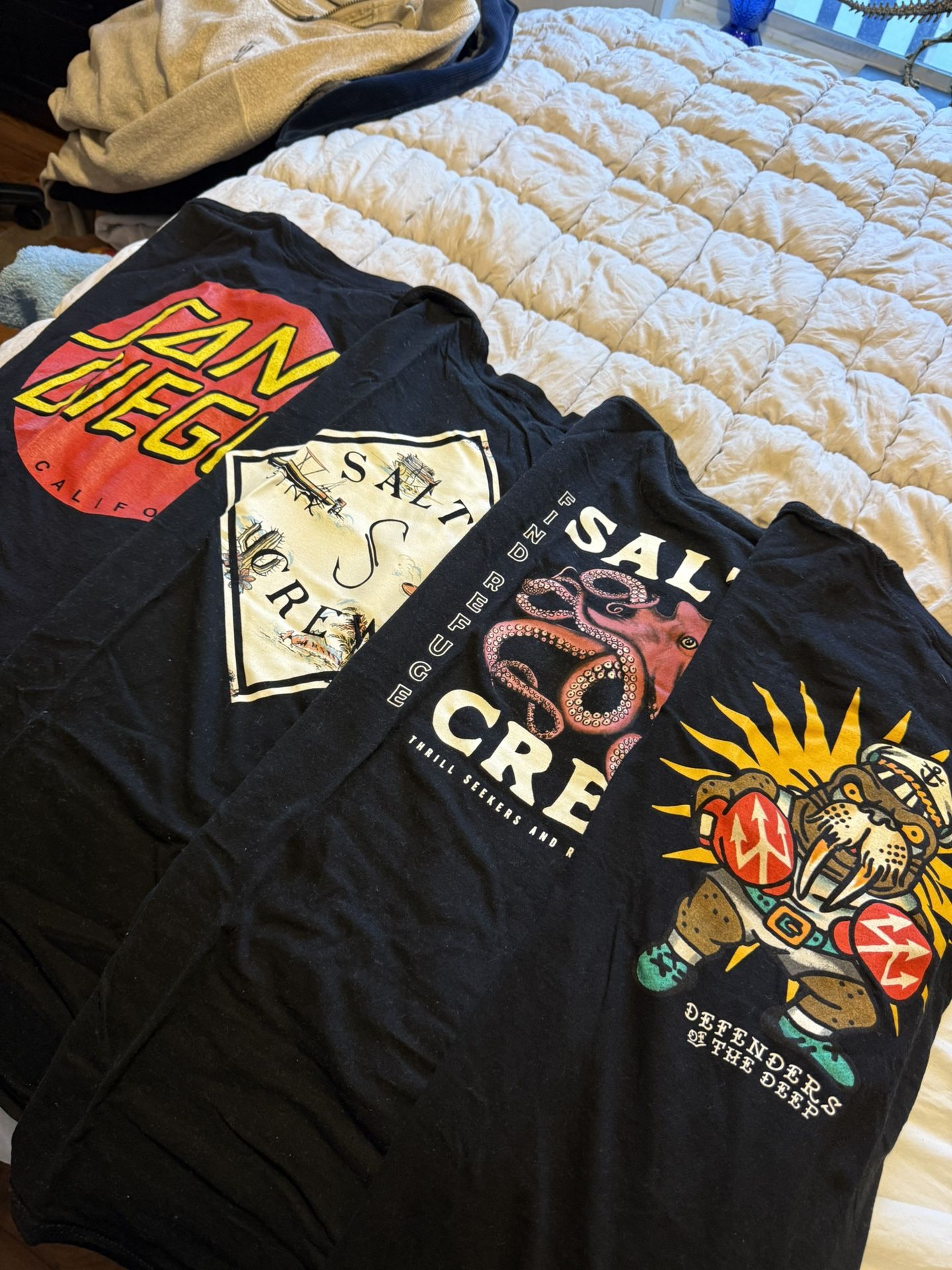 Salt Crew And Dark Seas