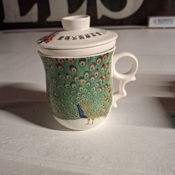 Peacock Tea Cup Loose Leaf 