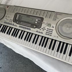 CASIO WK-3700 Musical Keyboard
