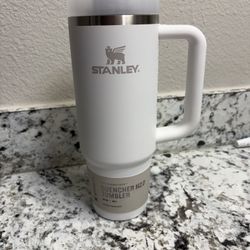 Stanley Cup WHITE QUENCHER H2.0 