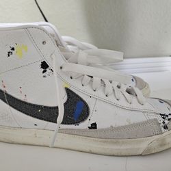 Nike Blazer Size 9.5