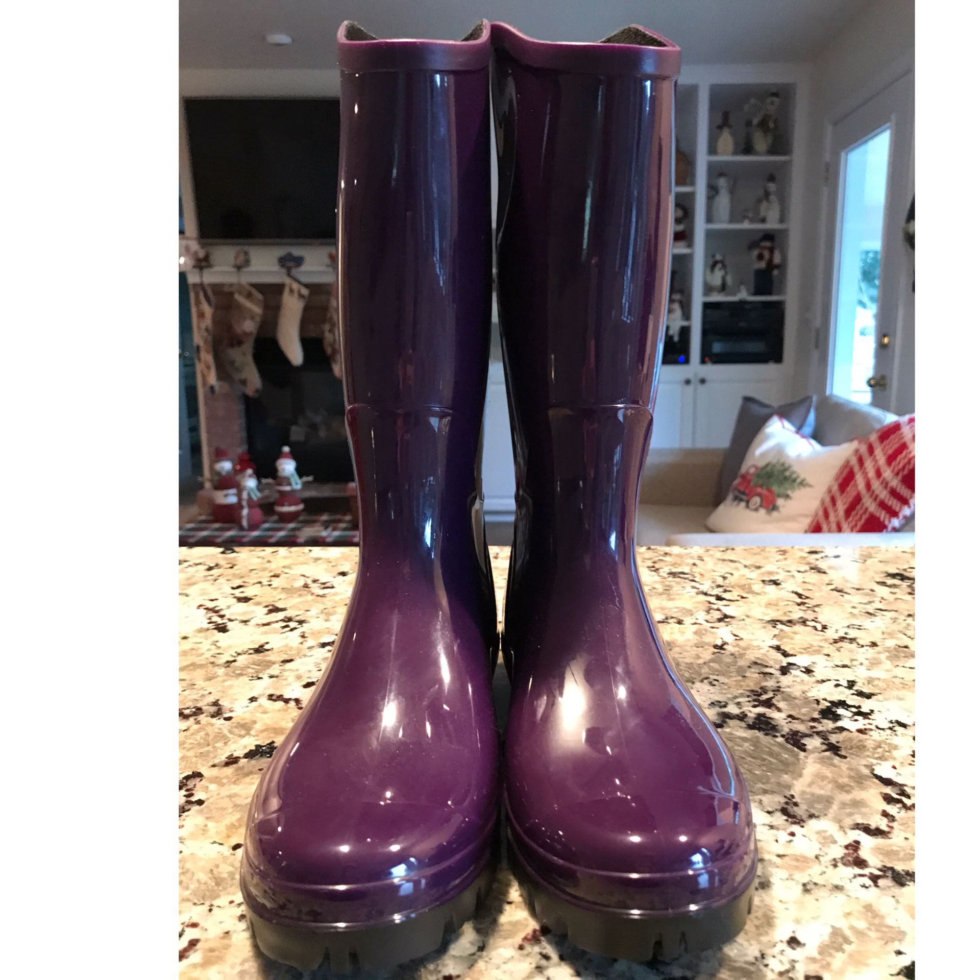 Brand New Columbia Rain Boots