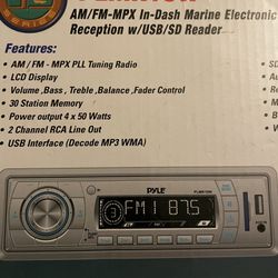 In Dash Marine Pyle Radio w/Weather Band