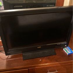 VIZIO T.V(Buy Or Trade)