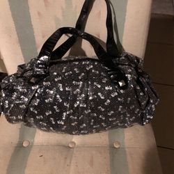 Beautiful Hand Bag-$20