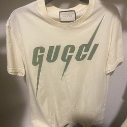 Gucci T-Shirt (Men’s XL Slim Fit)