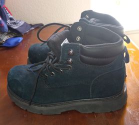 Like New Brahma Work boots Sz8