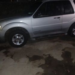 2001 Ford Explorer  6 Cinder 194570miles