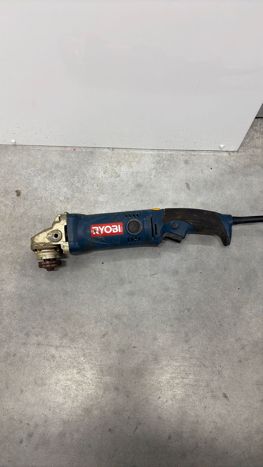 RYOBI ankle grinder
