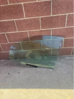 FRONT DRIVER SIDE DOOR WINDOW GLASS 2004 HONDA ODYSSEY OEM.