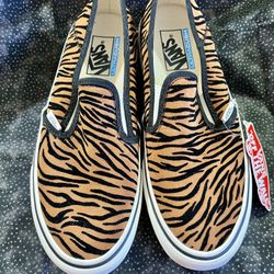 VANS Animal Print Slip on US Women’s 8.5