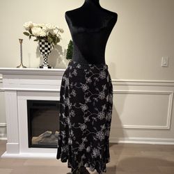 Ann Taylor Black White Flowered Midi Skirt