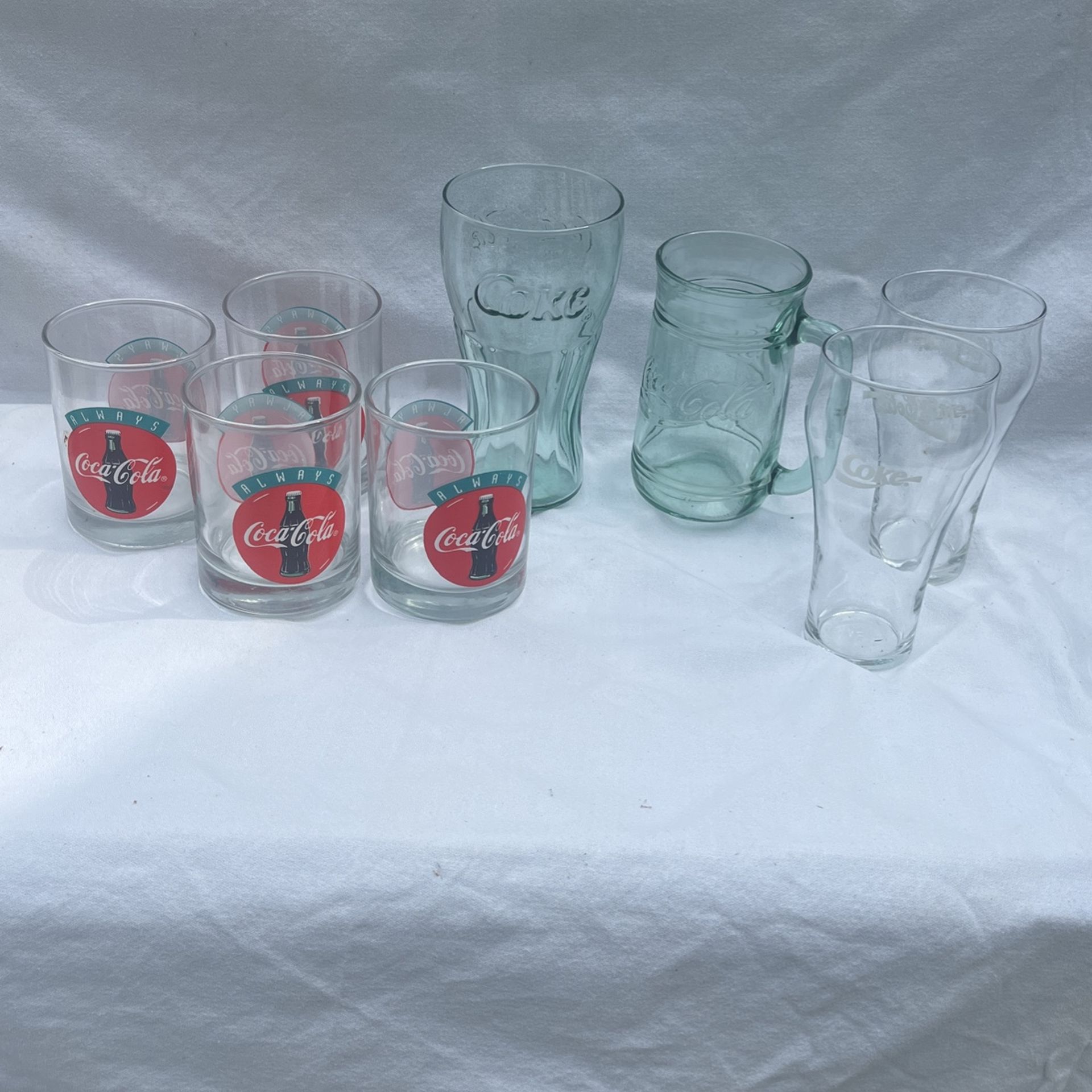 Coca Cola Bar ware 4 Rocks Glasses, 2 Sofa, 1 Green Tumbler, 1 Greenug