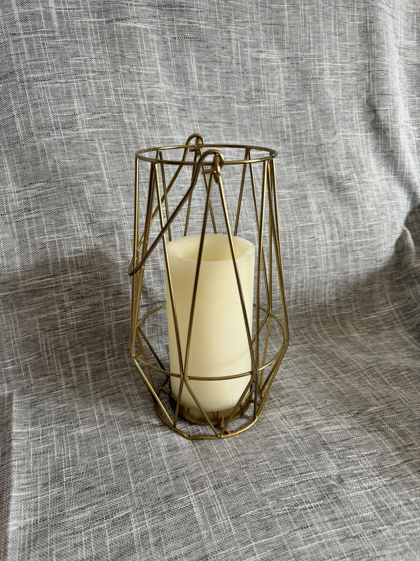 Pillar Candle Holder